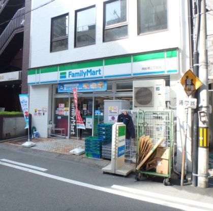 ファミリーマート 南船場二丁目店の画像