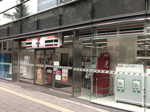 セブンイレブン 千代田岩本町3丁目店の画像