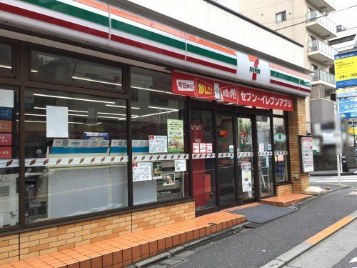 セブンイレブン 新宿神楽坂駅西店の画像