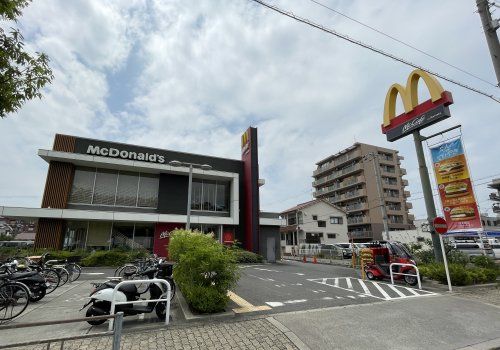 マクドナルド　公園南東筋店の画像