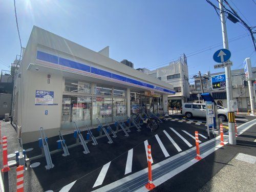 ローソン 宝塚逆瀬川二丁目店の画像