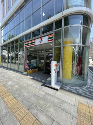 セブンイレブン 千葉富士見東店の画像