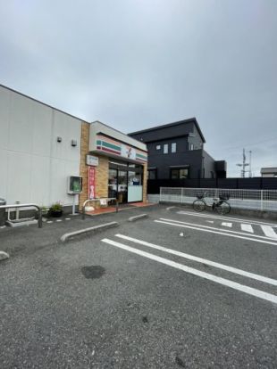 セブンイレブン 蘇我店の画像