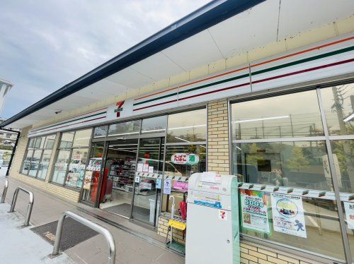 セブンイレブン 京都洛西境谷店の画像