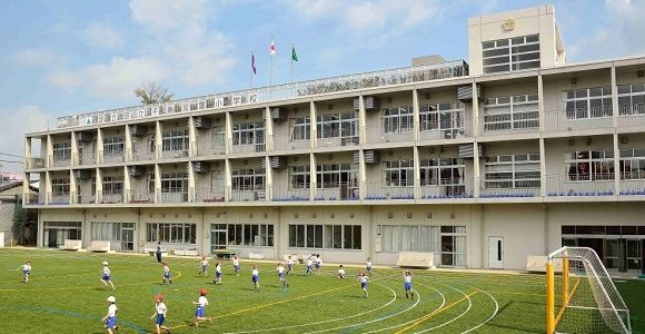 足立区立千寿双葉小学校の画像