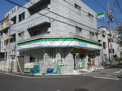 ファミリーマート 大谷田三丁目店の画像