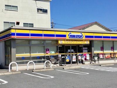 ミニストップ 鹿浜4丁目店の画像