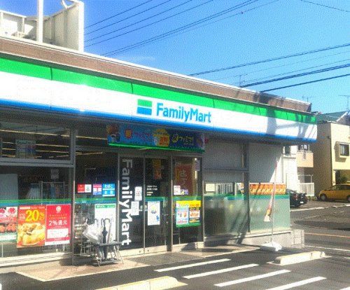 ファミリーマート 西寺尾二丁目店の画像