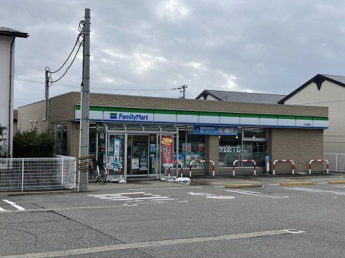 ファミリーマート 白山福留店の画像