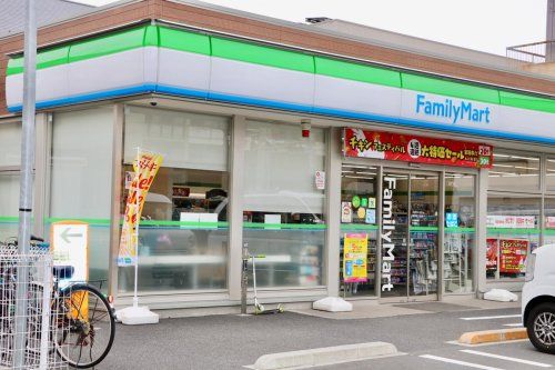 ファミリーマート 青戸四丁目店の画像