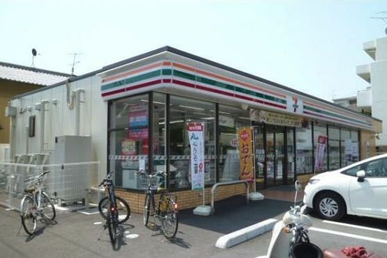 セブンイレブン 広島高須2丁目店の画像