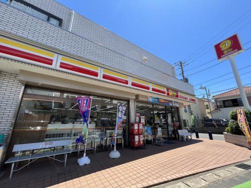 ニューヤマザキデイリーストア千葉仁戸名町店の画像