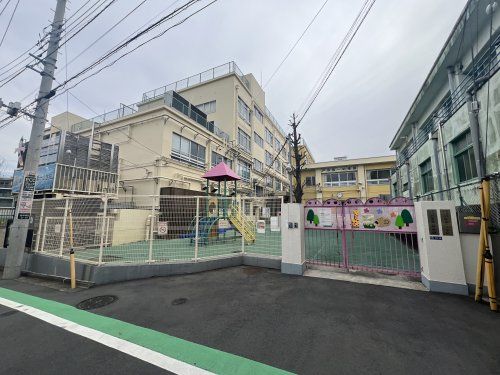 新宿区立戸塚第一小学校の画像