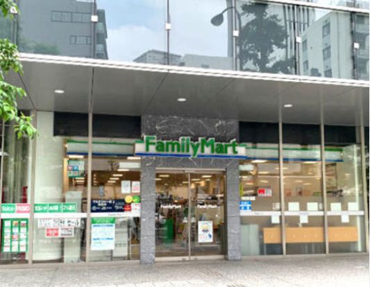 ファミリーマート 恵比寿南三丁目店の画像