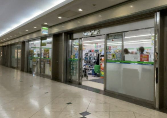 ファミリーマート 赤坂パークビル店の画像
