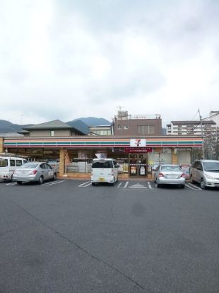 セブンイレブン 大津唐崎2丁目店の画像