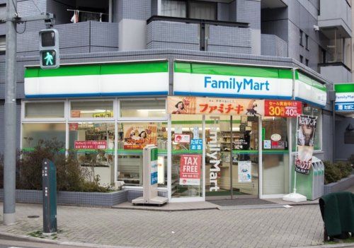 ファミリーマート 台東駒形一丁目店の画像