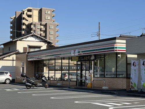 セブンイレブン 富士市新橋町店の画像