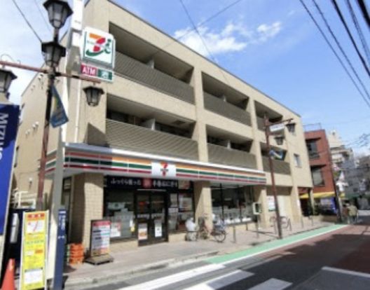 セブンイレブン 新宿中井駅前店の画像