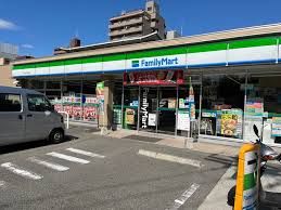 ファミリーマート 堺市之町東店の画像