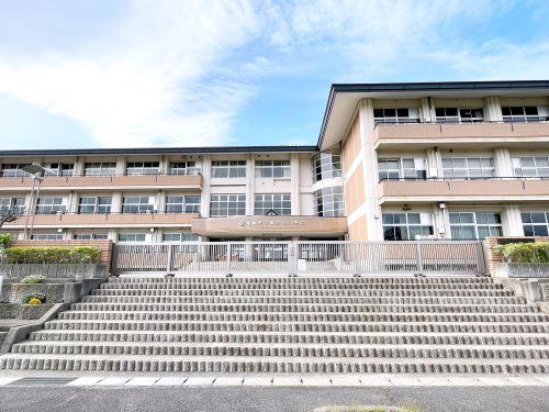 福島市立南向台小学校の画像