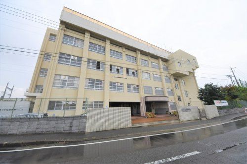 福岡市立宮竹中学校の画像