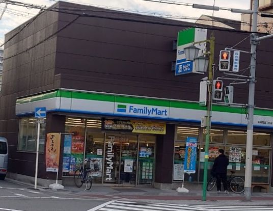 ファミリーマート 阪南町五丁目店の画像