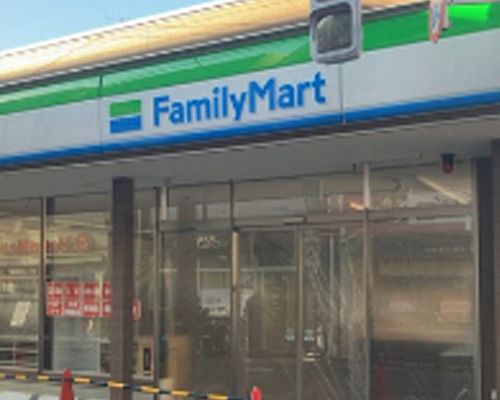 ファミリーマート 大田御嶽山駅東店の画像