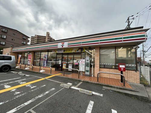 セブンイレブン 羽曳野栄町店の画像