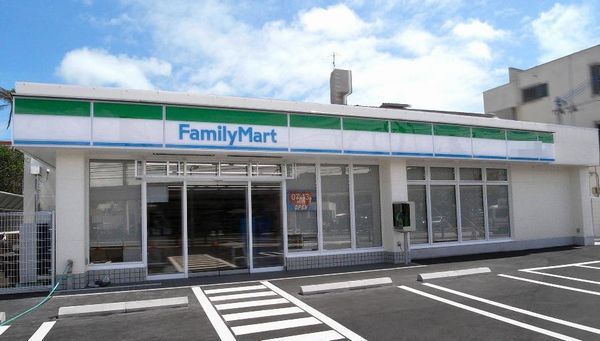 ファミリーマート 水戸城東店の画像