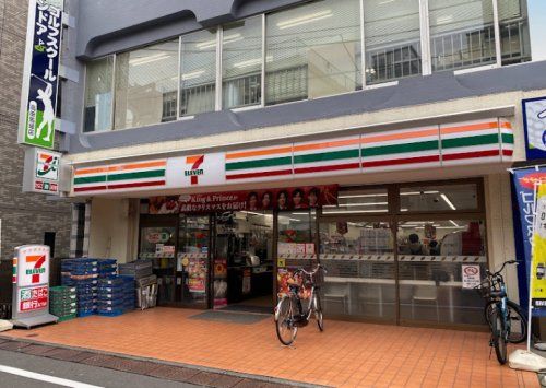 セブンイレブン 新宿高田馬場4丁目南店の画像