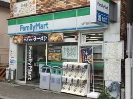 ファミリーマート MYS杉本町駅前店の画像