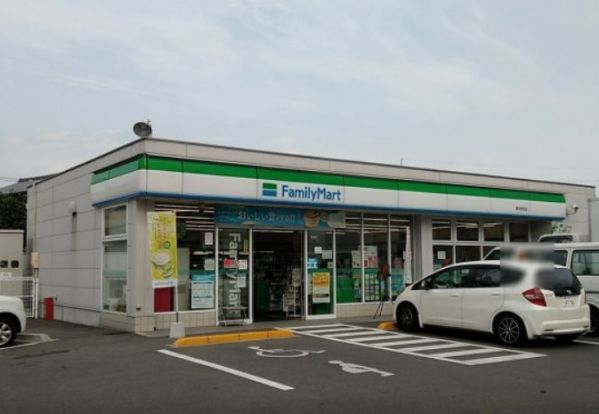 ファミリーマート 鶴市明見店の画像