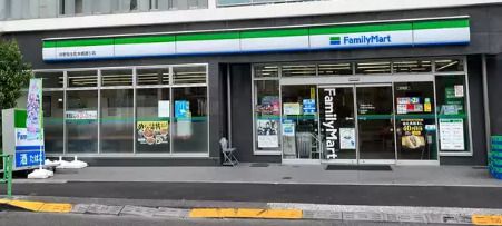 ファミリーマート 中野弥生町本郷通り店の画像