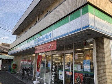 ファミリーマート 六浦四丁目店の画像