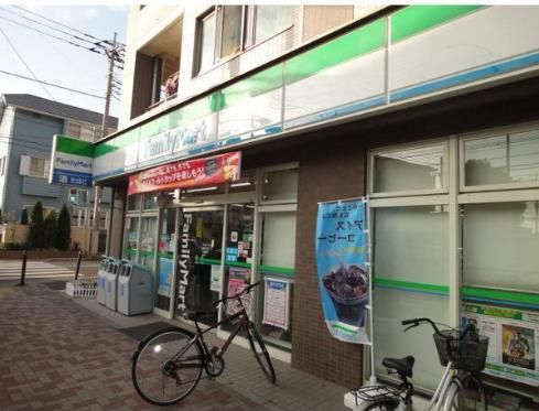 ファミリーマート 千葉本町二丁目店の画像