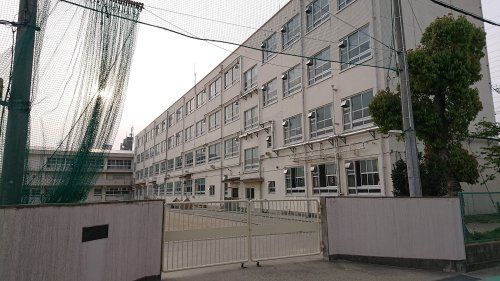 名古屋市立比良小学校の画像