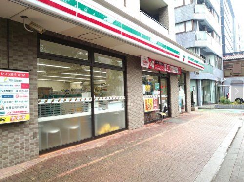 セブンイレブン 中野本町3丁目店の画像