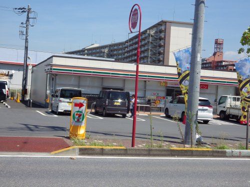 セブンイレブン 千葉宮崎町店の画像