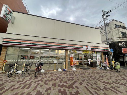 セブンイレブン大阪鴫野東3丁目店の画像