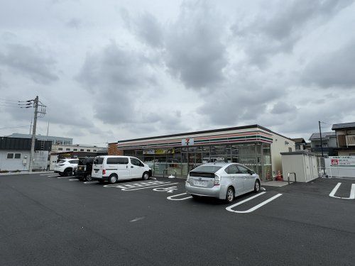 セブンイレブン三郷上彦名店の画像