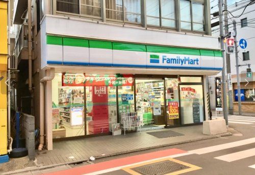 ファミリーマート 荻窪教会通り店の画像