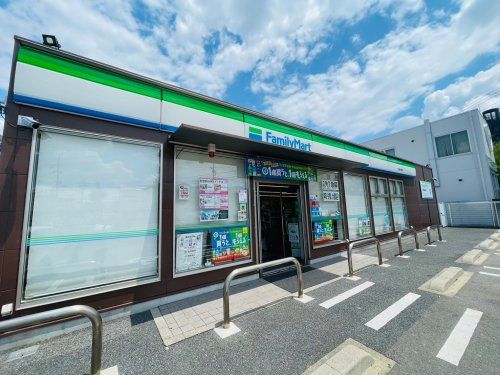 ファミリーマート 伏見横大路店の画像