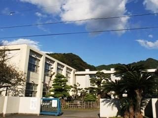 岡部小学校の画像