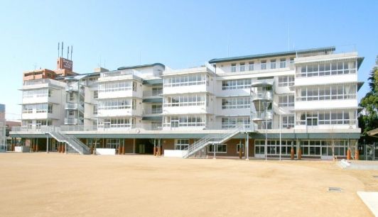 岡山市立岡山中央小学校の画像