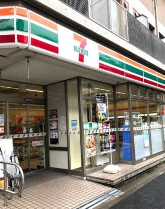 セブンイレブン 杉並阿佐谷中杉通り店の画像