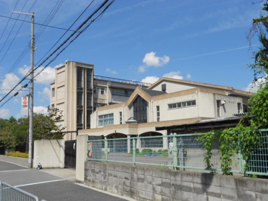 門真市立 二島小学校の画像