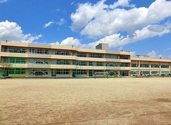 新座市立新開小学校の画像