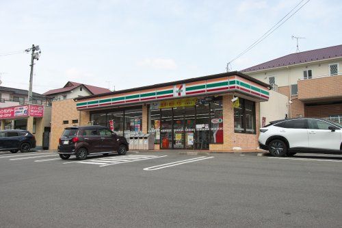 セブンイレブン黒瀬春日野店の画像