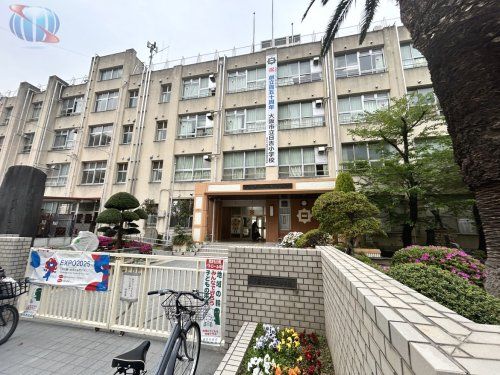 大阪市立日吉小学校の画像